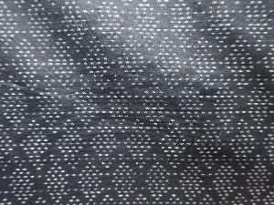 アンティーク　網目模様織出し本場泥大島紬着物